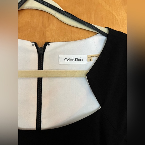 Calvin Klein Elegant Black Dress - Picture 2 of 4